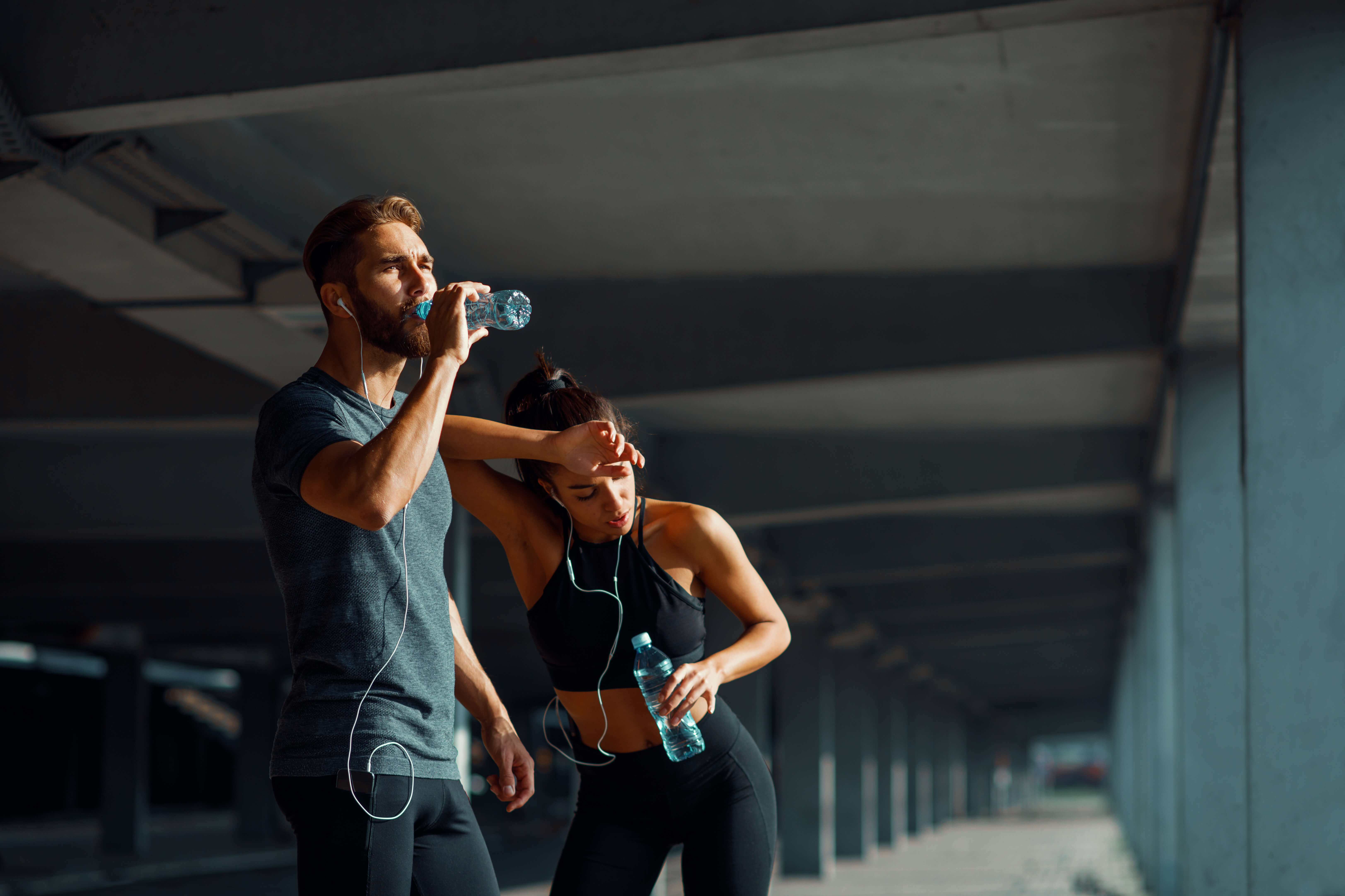 Couple learning how to protect their joints with exercise and recovery